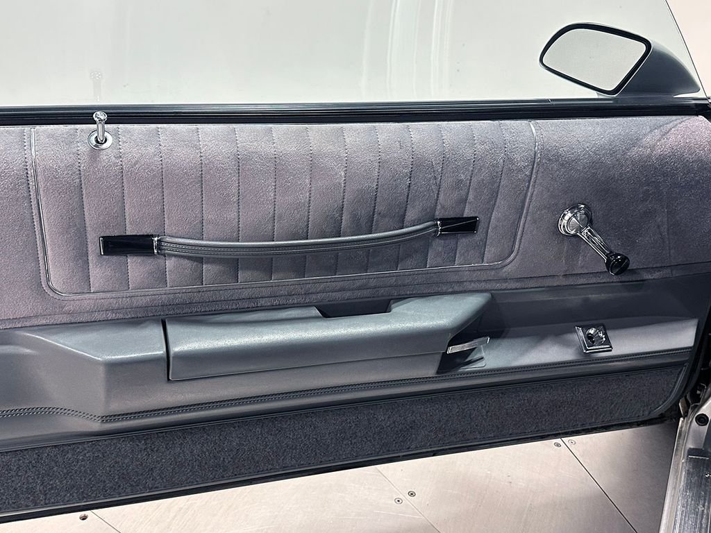 Used 1987 Gray Chevrolet  image 56