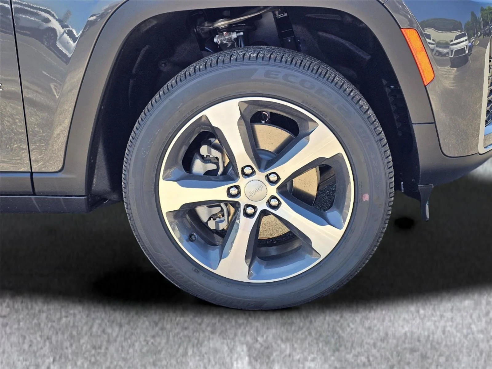 New 2026 Baltic Gray Metallic Clearcoat Jeep Limited image 6
