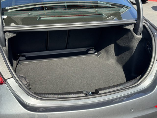 New 2026 Selenite Grey Metallic Mercedes-Benz C 300 image 6