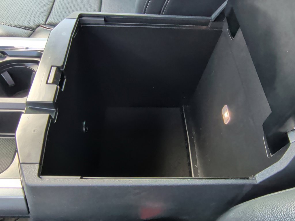 Used 2024 Silver Ford Lariat image 40