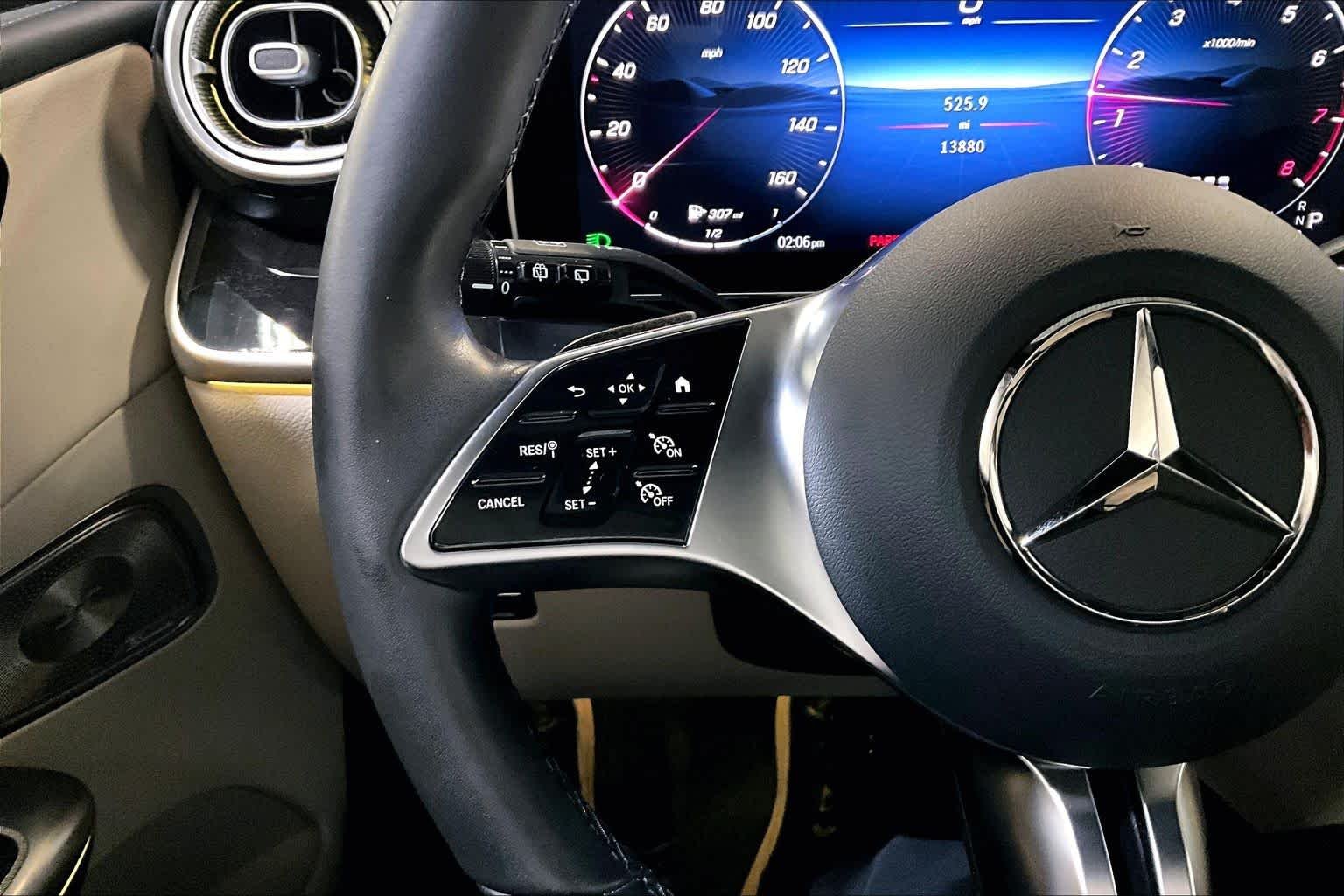 Certified Used 2025 Polar White Mercedes-Benz GLC 300 image 24
