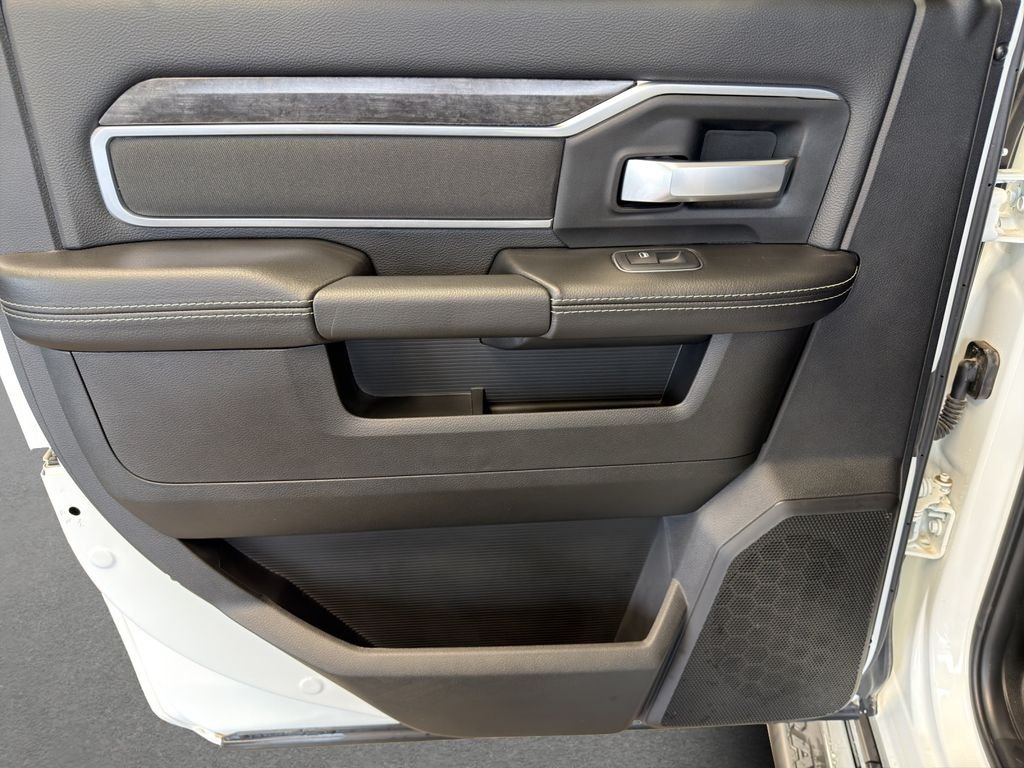 Used 2024 White Ram Big Horn image 37
