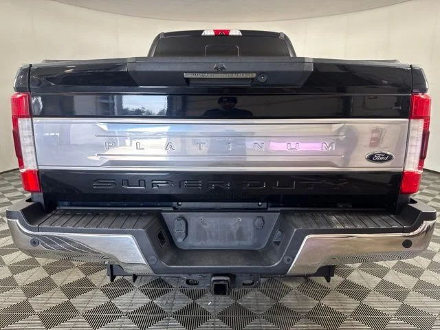 Used 2017 Black Ford Platinum image 22