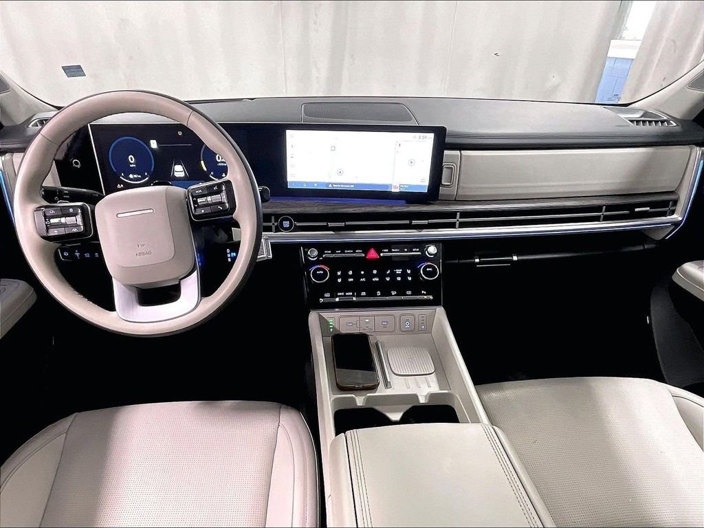 Used 2024 Red Hyundai Calligraphy image 22