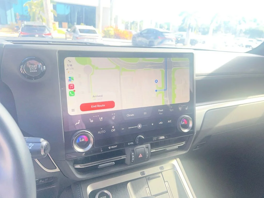 Used 2025 Incognito Lexus 550 Premium image 4