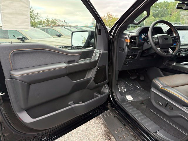 New 2026 Agate Black Metallic Ford Tremor® image 15