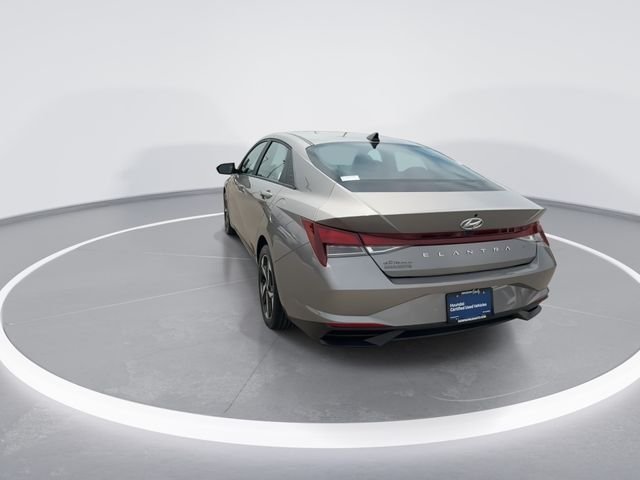 Used 2023 Silver Hyundai SEL image 7