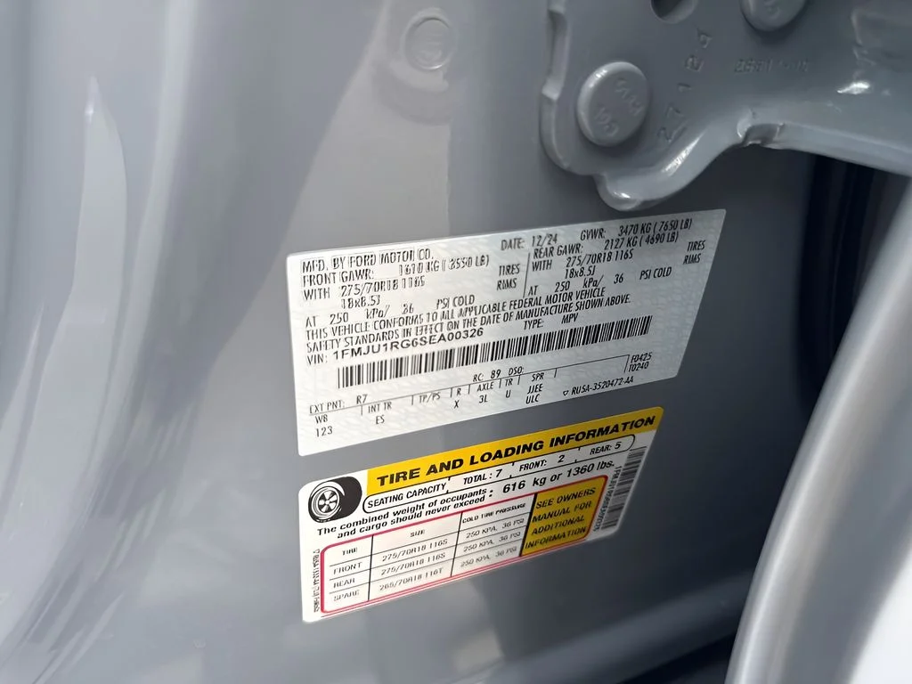 Used 2025 Gray Ford Tremor image 39