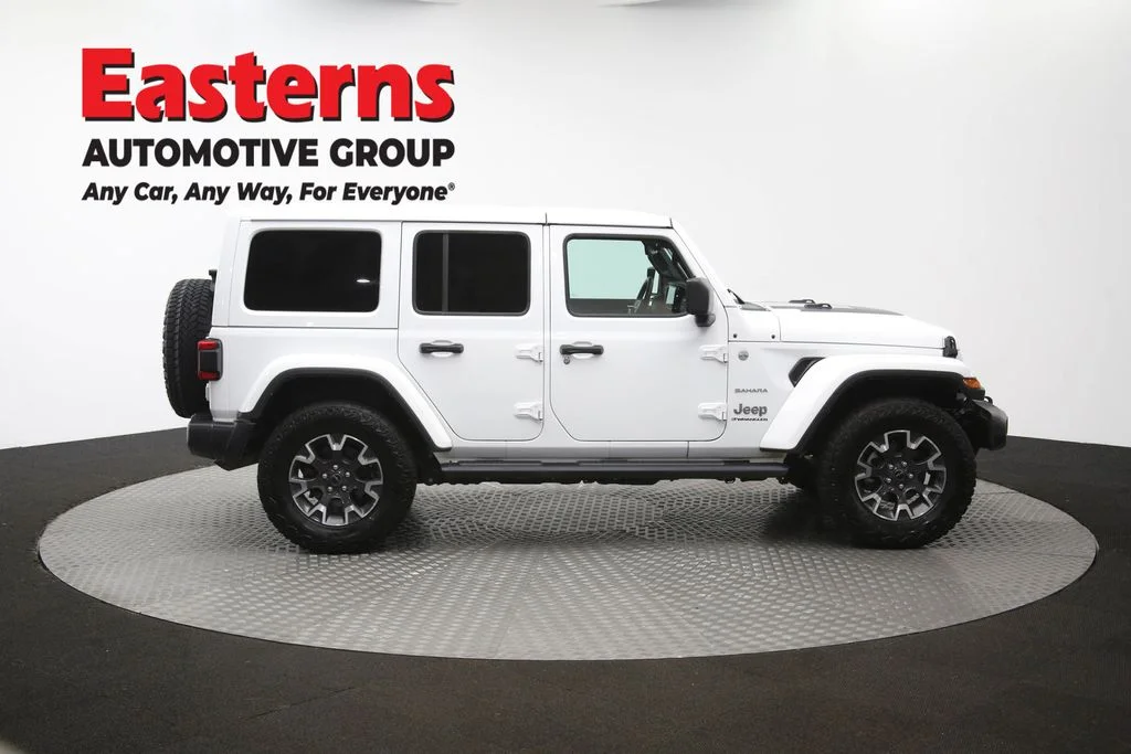 Used 2024 White Jeep Sahara image 44