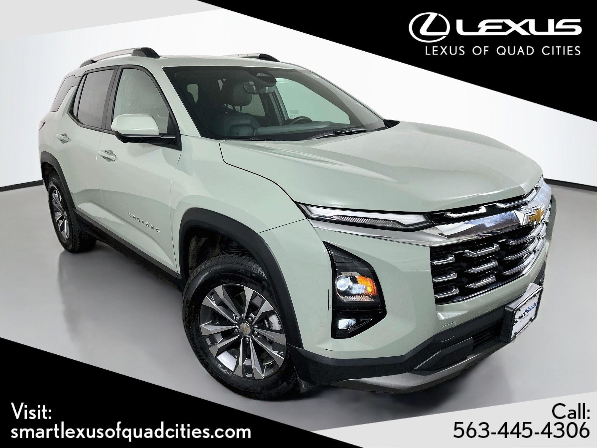 Used 2025 Cacti Green Chevrolet AWD LT image 1
