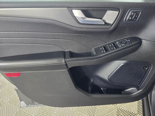 Used 2023 Gray Metallic Ford Active image 19