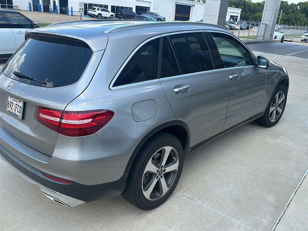 Used 2019 Mojave Silver Metallic Mercedes-Benz GLC 300 image 7
