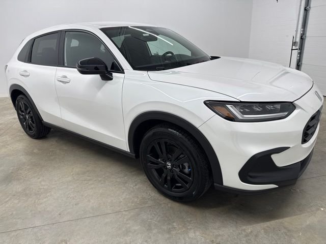 Used 2026 Platinum White Pearl Honda Sport image 3