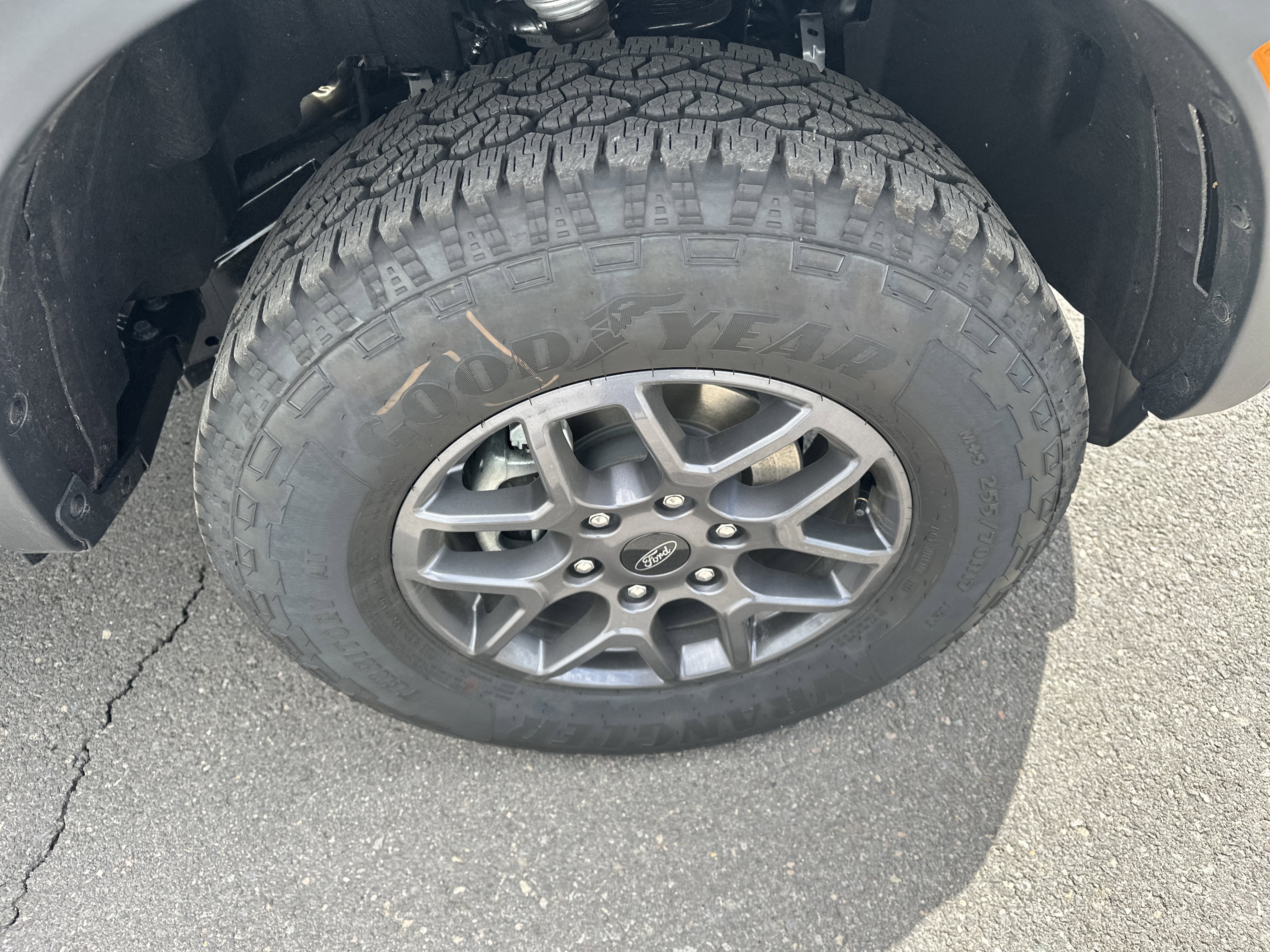 New 2026 Avalanche Ford XLT image 9