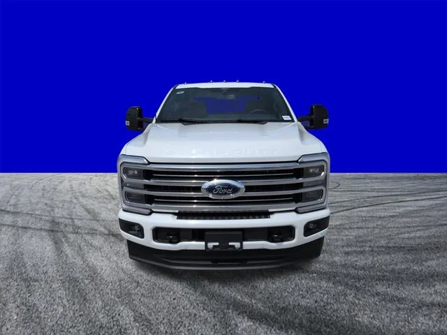 New 2026 Star White Metallic Tri-Coat Ford F-350® Platinum® image 9