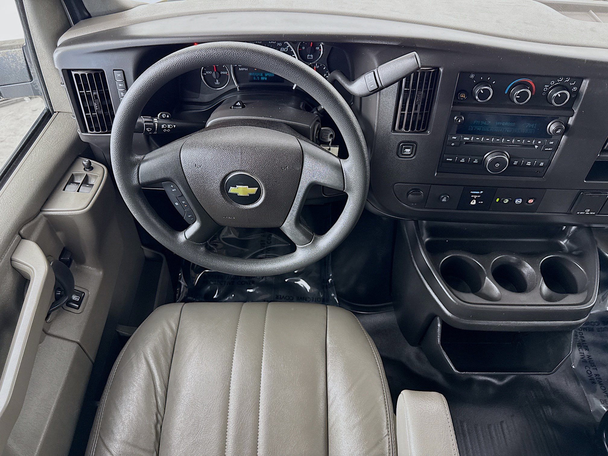 Used 2020 Summit White Chevrolet WT image 21
