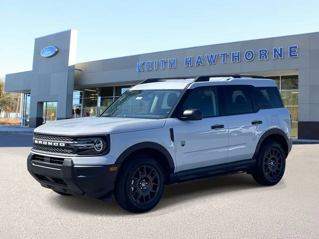 New 2026 Space White Metallic Ford Big Bend® image 3