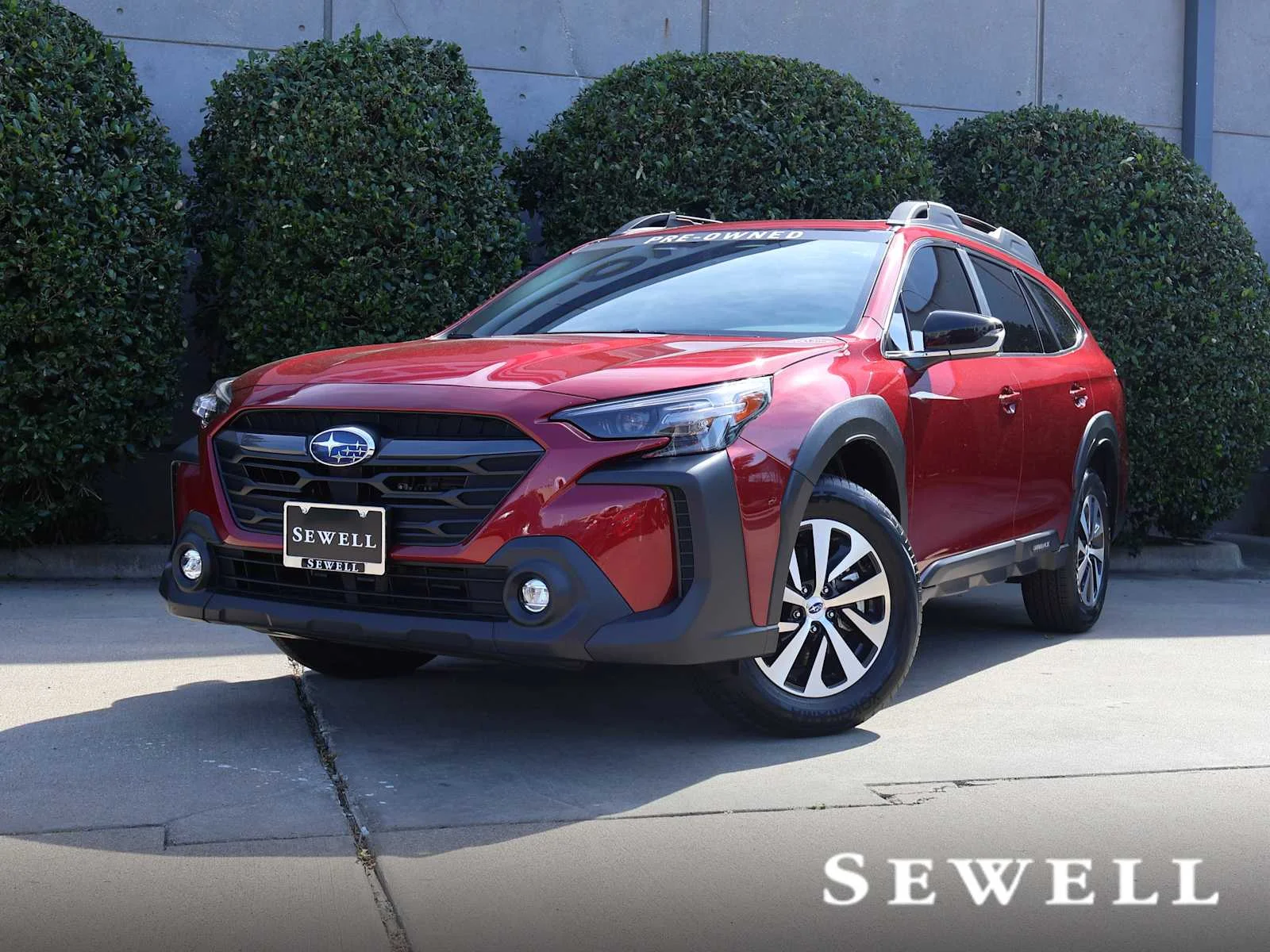 2025 Subaru Outback Premium's photo