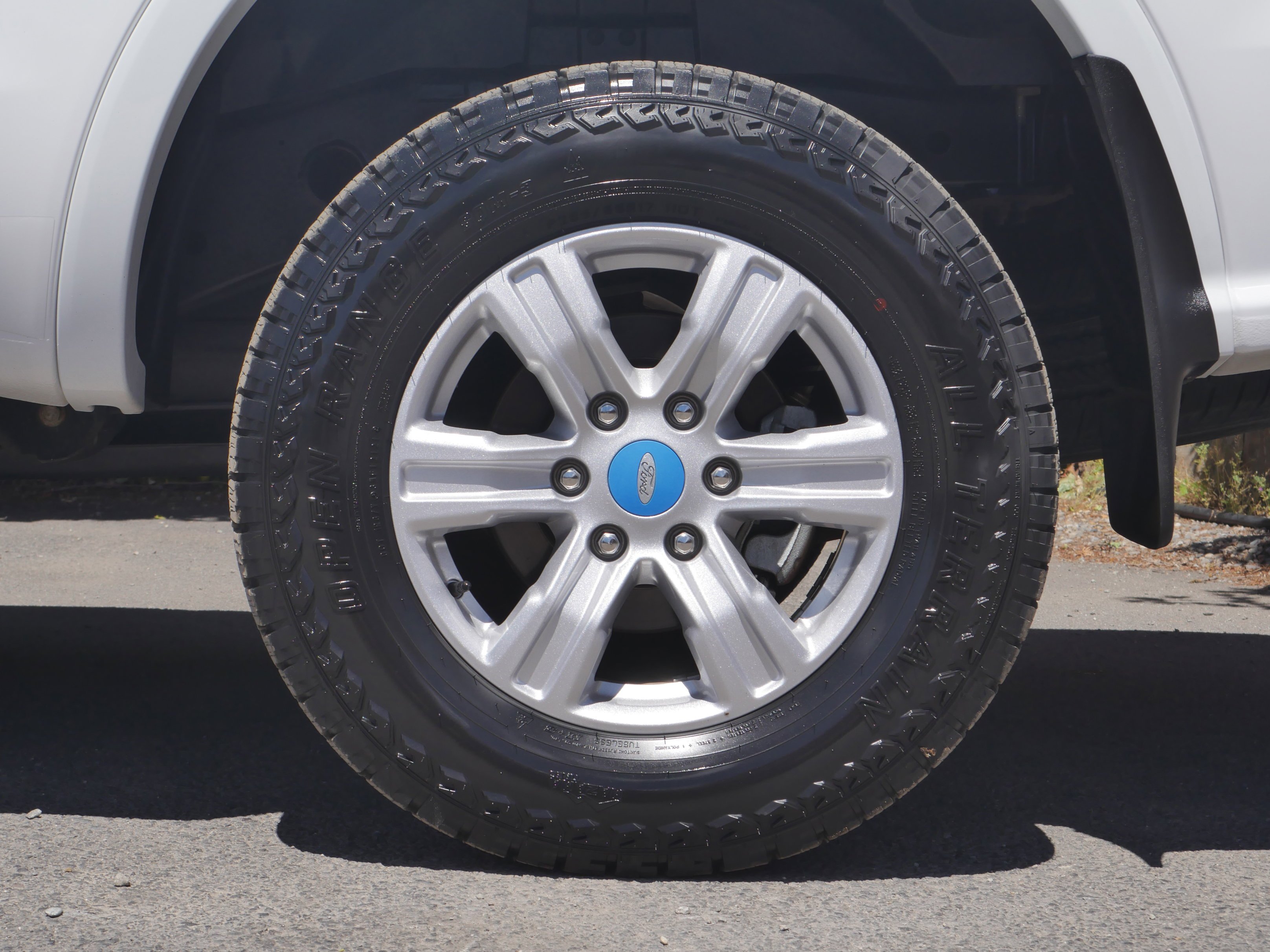 Used 2019 Oxford White Ford XLT image 17