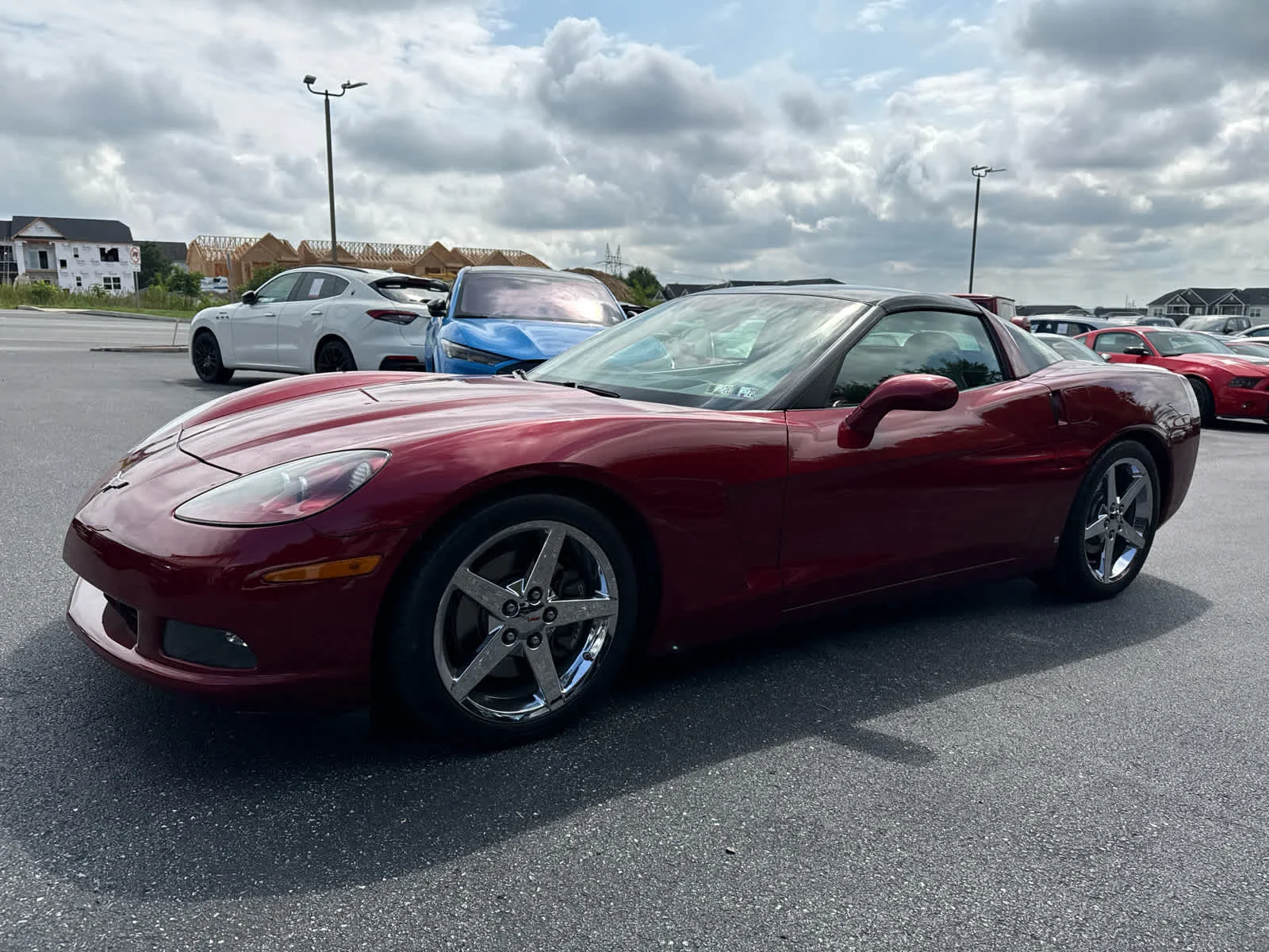 Used 2008 Crystal Red Metallic Tintcoat Chevrolet  image 9