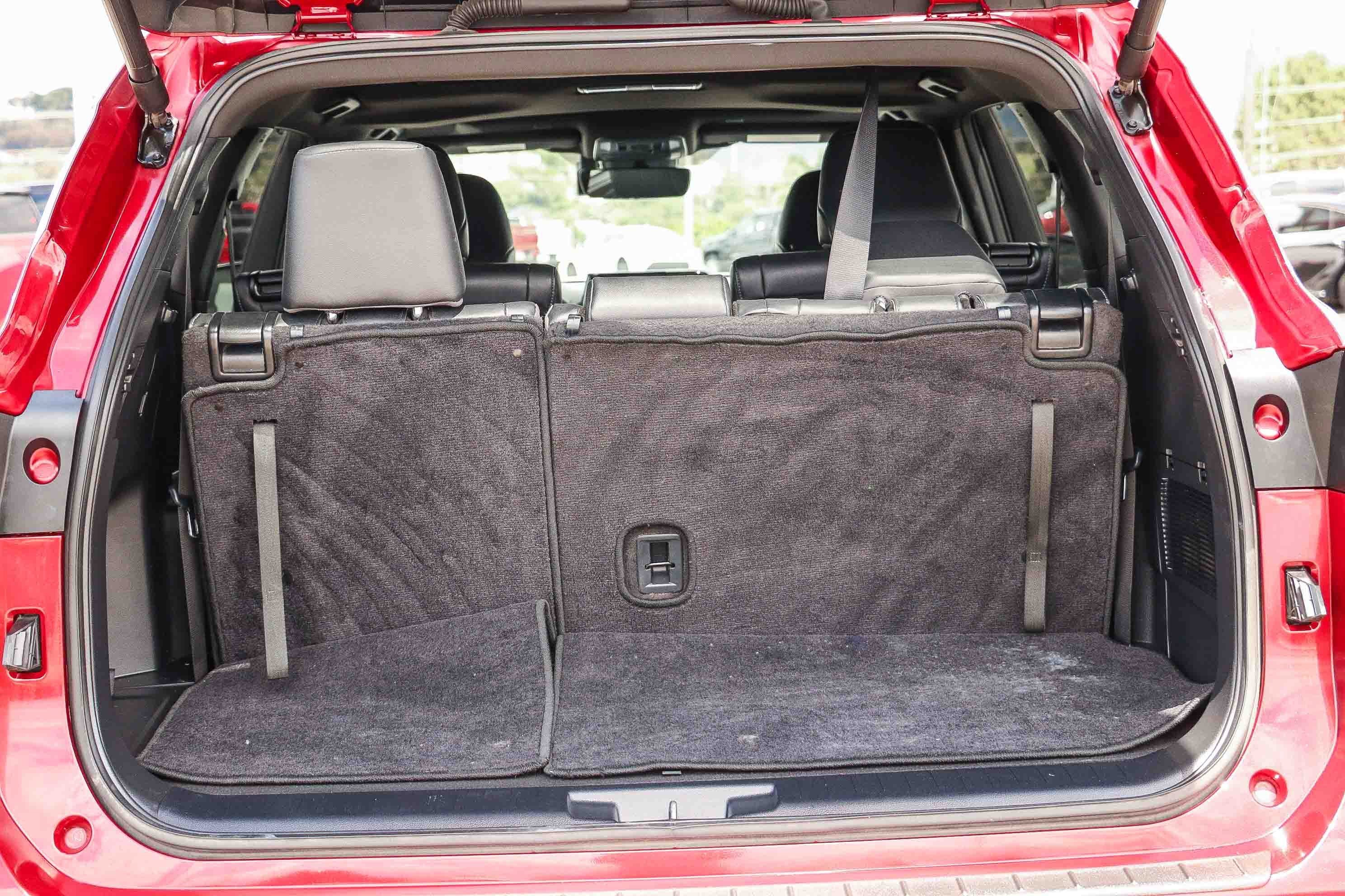 Used 2024 Ruby Flare Pearl Toyota XSE image 27