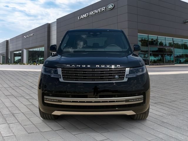 New 2026 Santorini Black Land Rover SE image 8