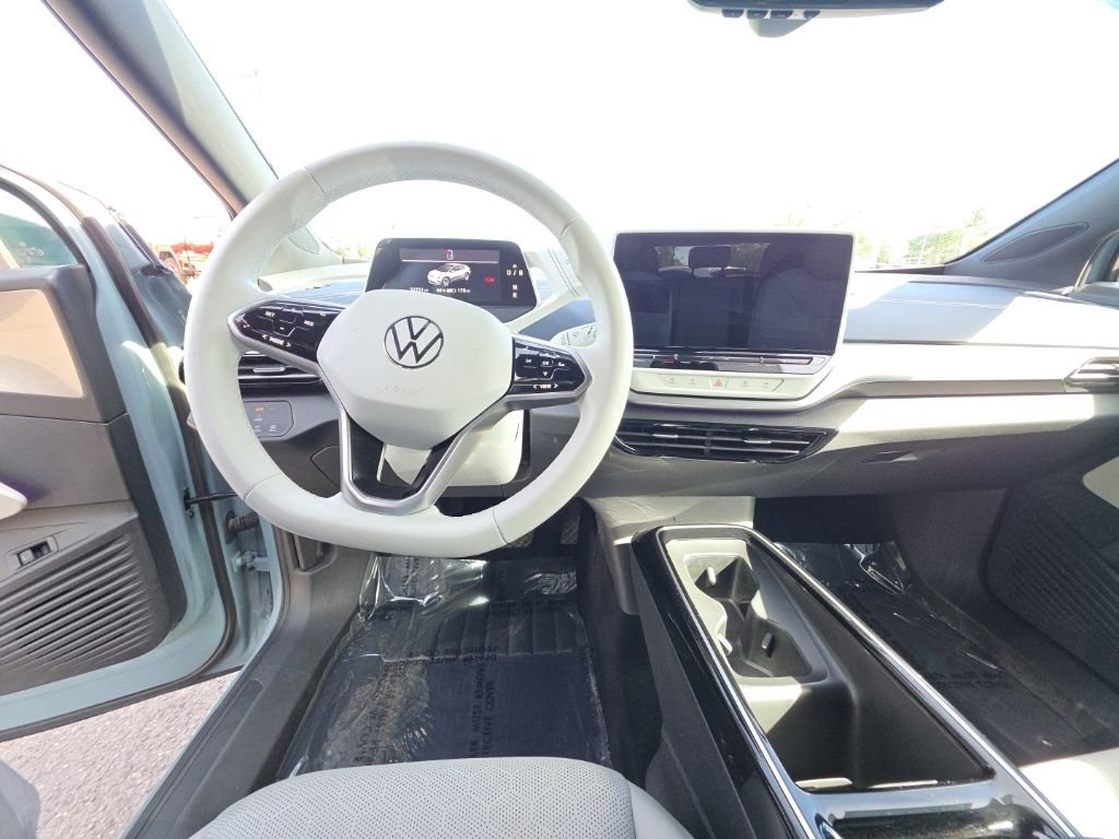 Used 2023 Arctic Blue Metallic Volkswagen Pro S Plus image 12