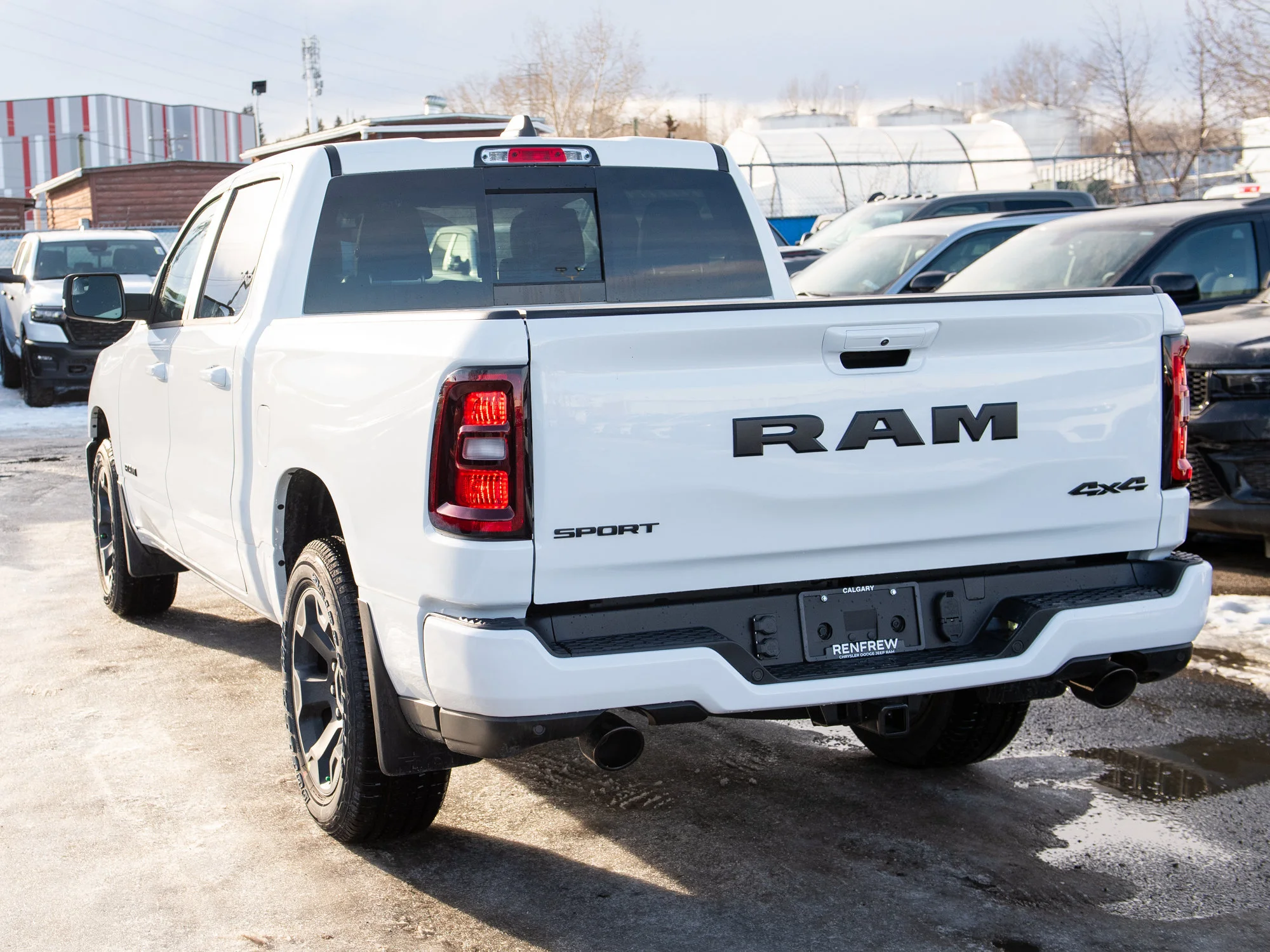 Used 2026 White RAM Sport* Crew Cab 4x4, Twin-Turbo, Pano Sunroof, Nav, 12 Inch Screen image 3