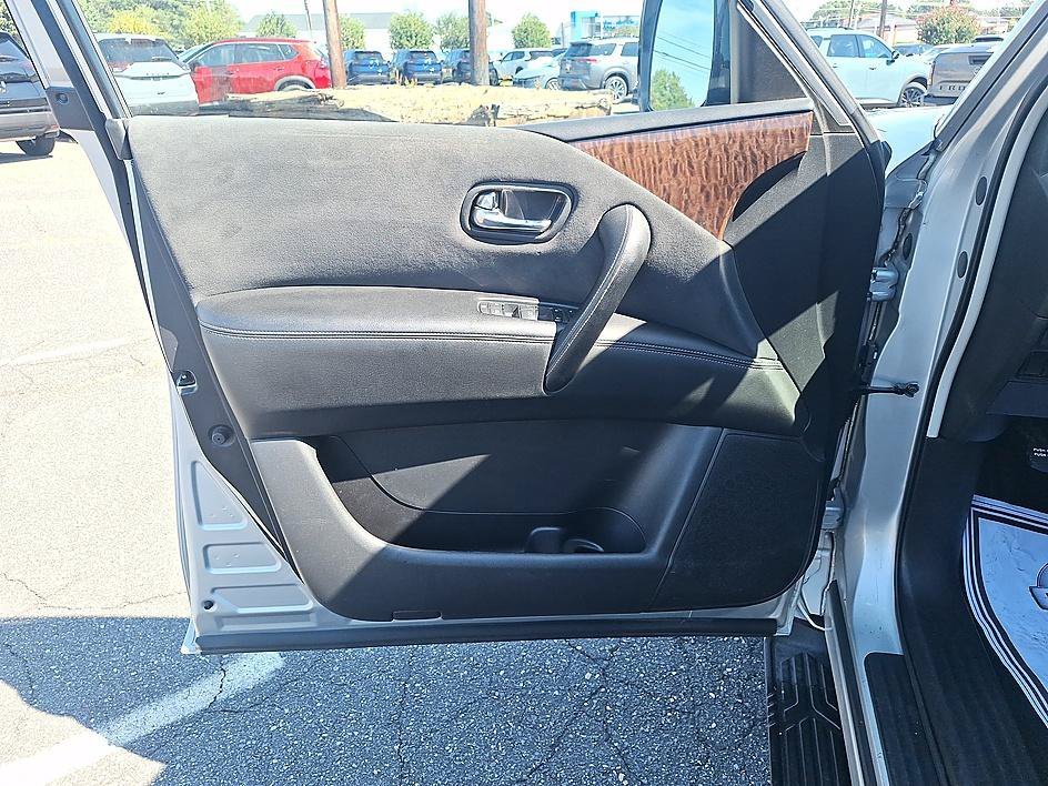 Used 2020 Brilliant Silver Metallic Nissan SV image 9