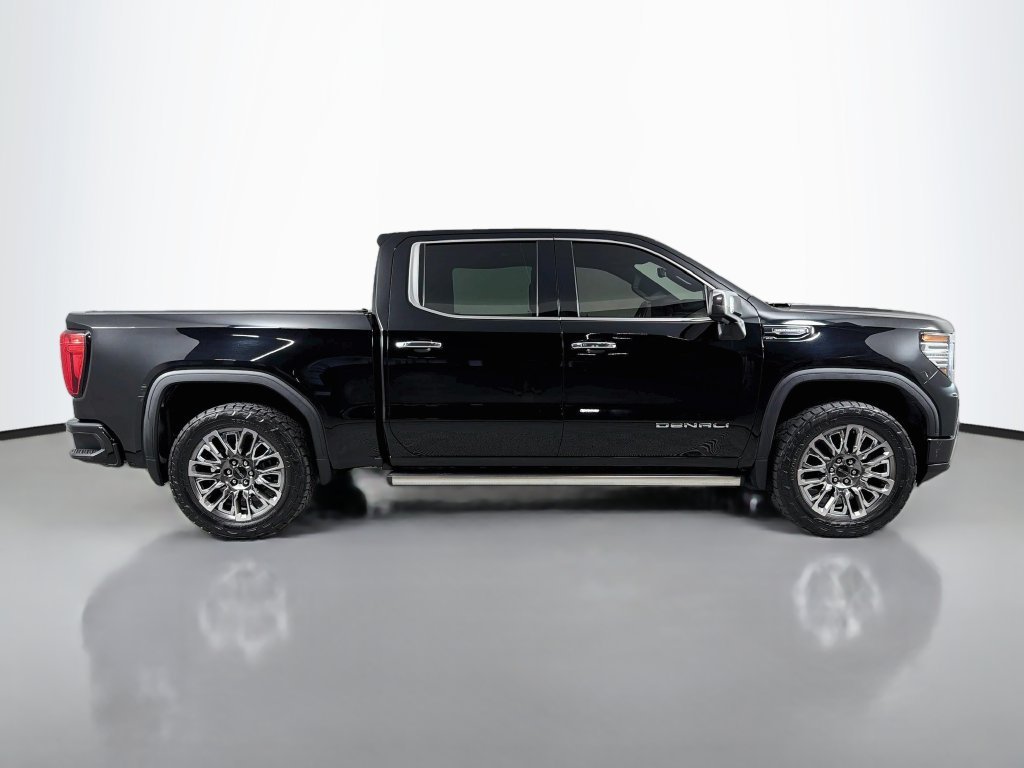 Used 2023 Black GMC Denali Ultimate image 4