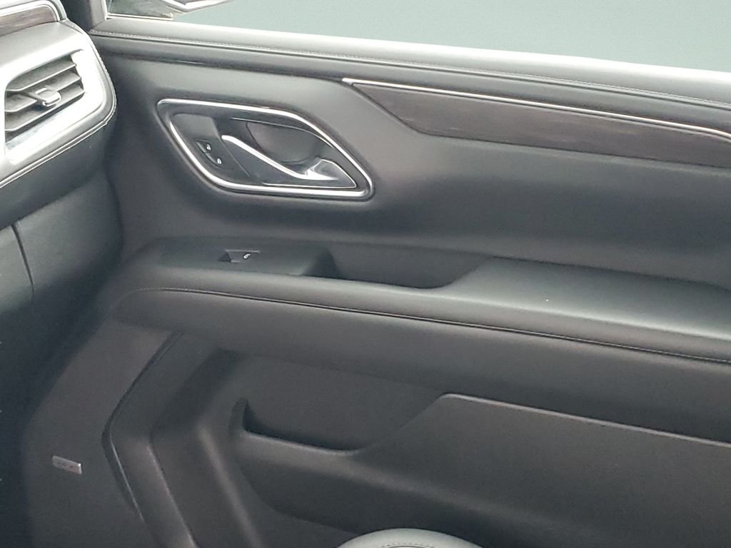 Used 2024  Chevrolet LT image 13