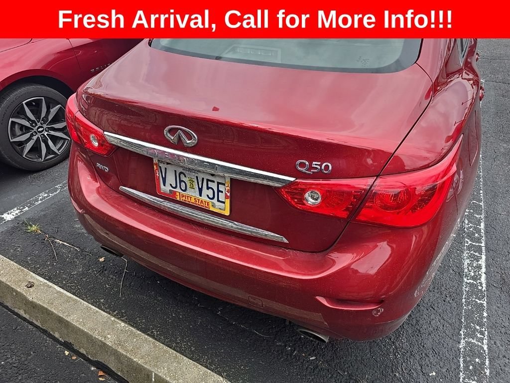 Used 2016 Red INFINITI 2.0t Base image 21