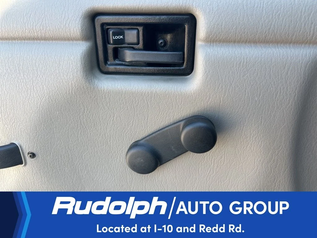 Used 2006 Light Khaki Metallic Jeep Unlimited Rubicon image 33