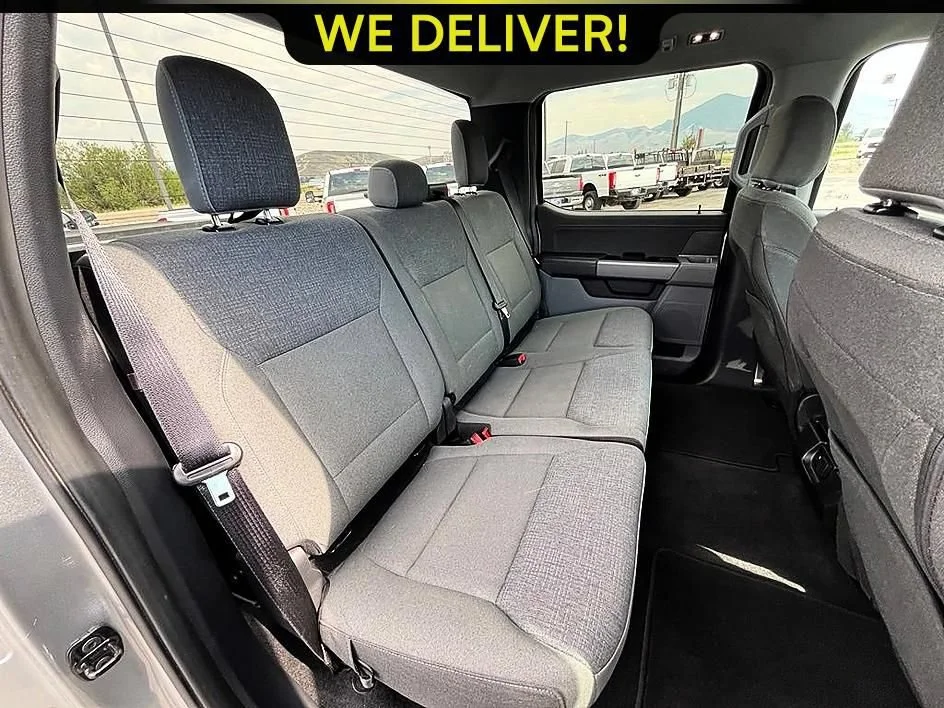 Used 2025 Silver Ford XLT image 18