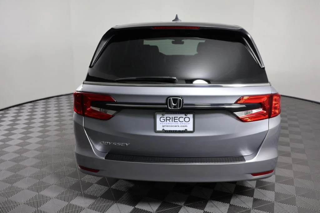 Used 2023 Lunar Silver Metallic Honda EX-L image 7