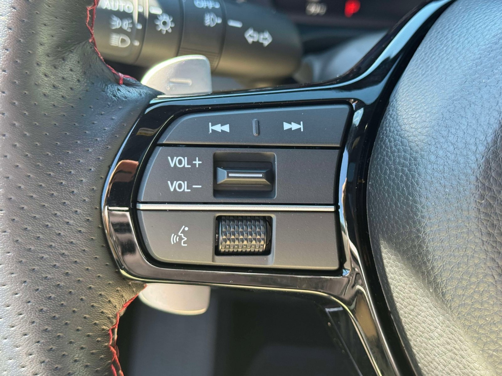Used 2025 Adriatic Sea Blue Acura AWD A-SPEC Advance image 21