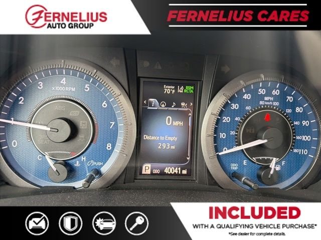 Used 2020 Red Toyota XLE image 11