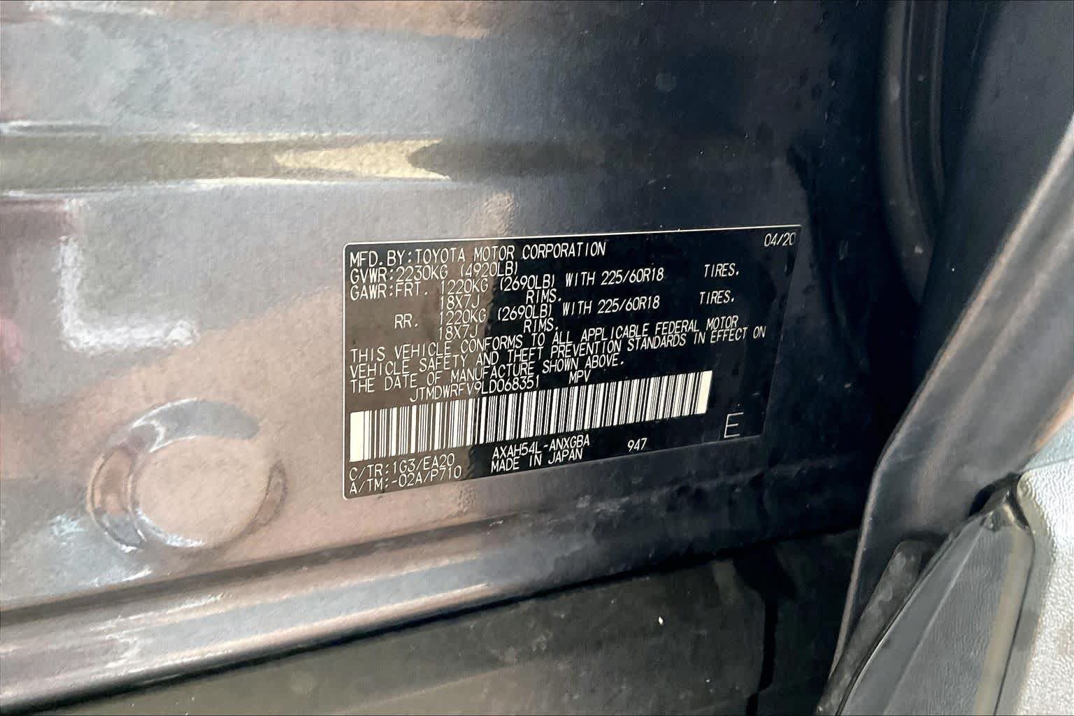 Used 2020 Magnetic Gray Metallic Toyota Hybrid Limited image 35