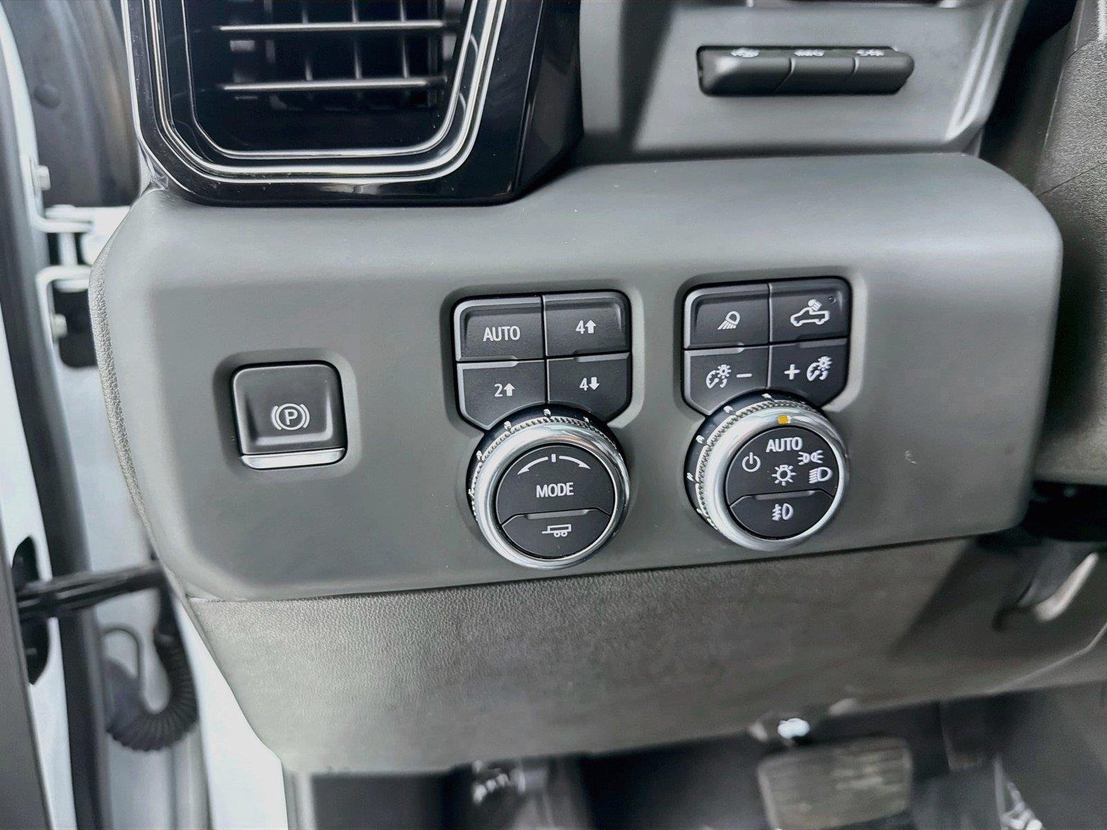 Used 2024 Summit White GMC AT4 image 12