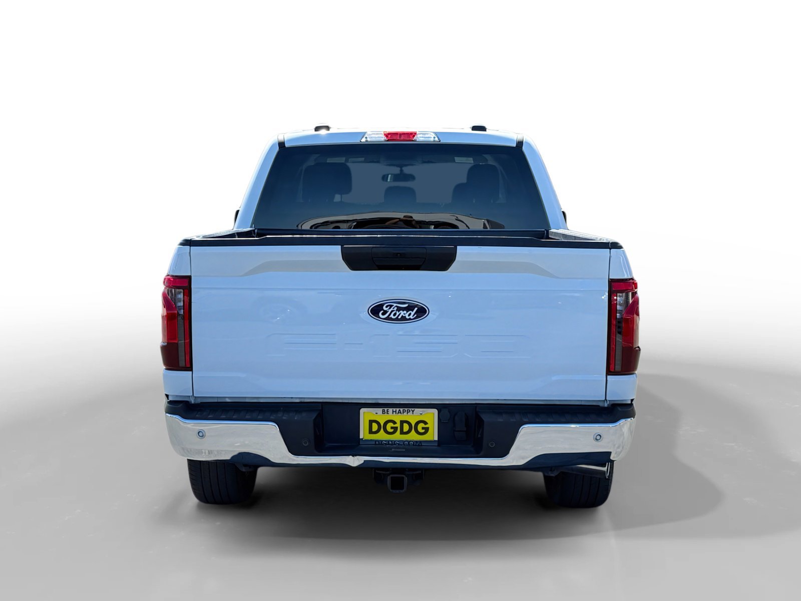 Used 2025 Oxford White Ford XLT image 4
