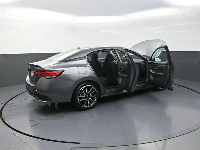 Used 2025 Gray Nissan SR image 45