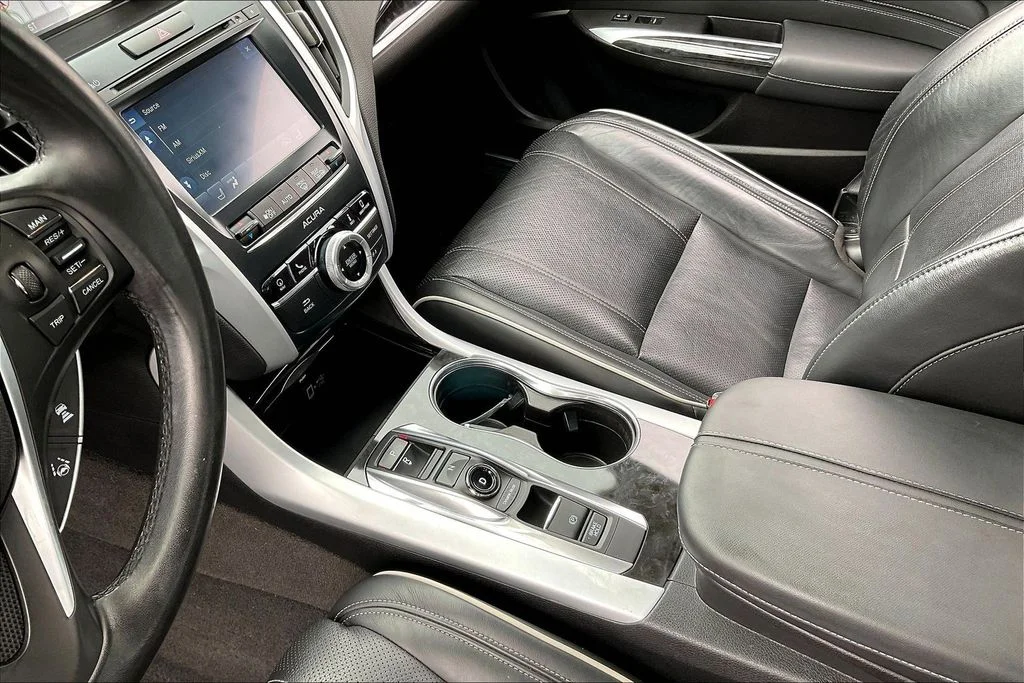 Used 2020 Platinum White Pearl Acura 3.5L Technology Pkg image 16