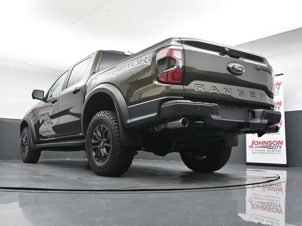 Used 2025 Green Ford Raptor image 21