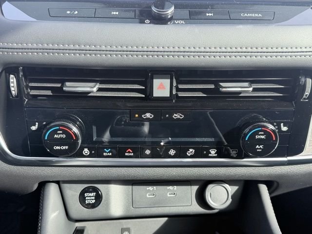 2026 Nissan Rogue Platinum - Photo 18