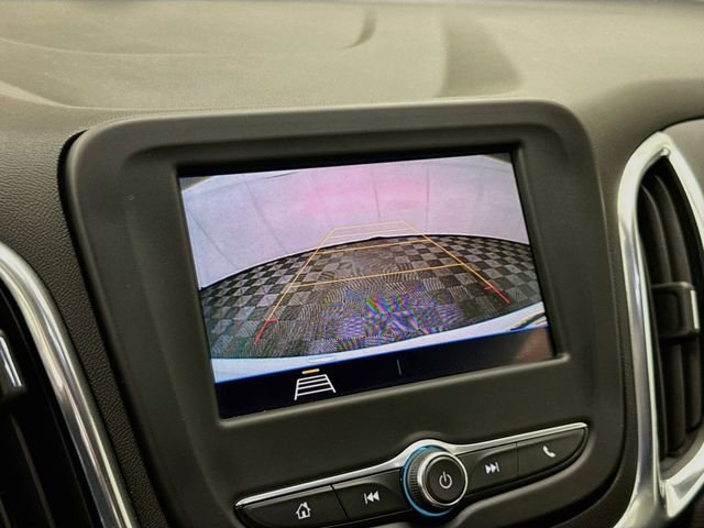 Used 2021 White Chevrolet LT image 13