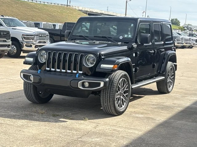 Used 2023 Black Jeep Sahara 4xe image 13
