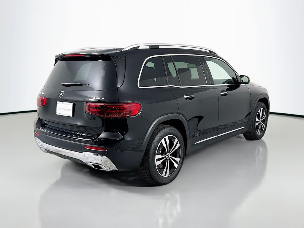 Used 2025 Black Mercedes-Benz GLB 250 image 9