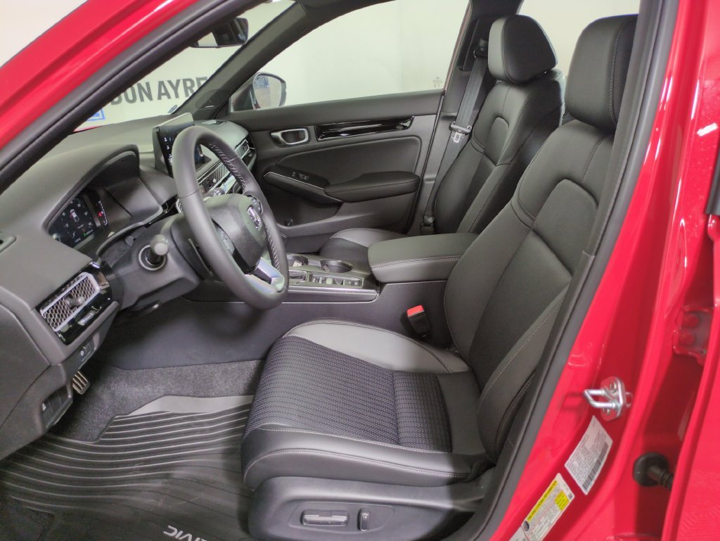 New 2027 Rallye Red Honda Hybrid image 10