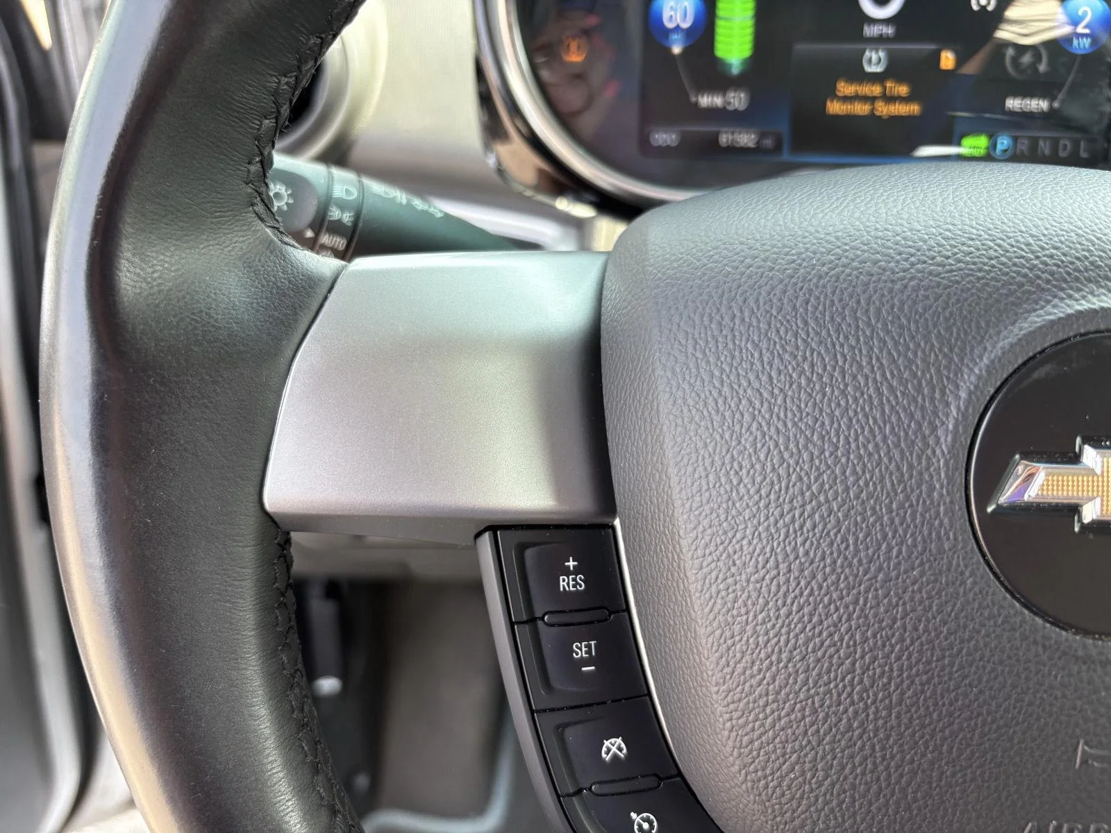 Used 2016 SILVER CHEVROLET HATCHBACK image 14