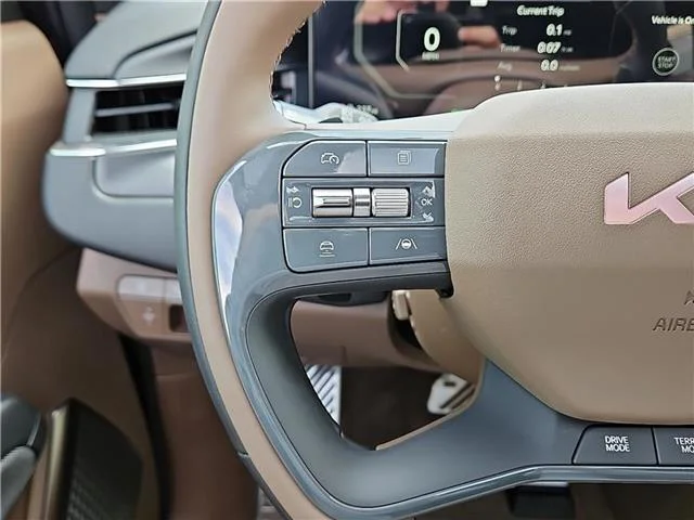New 2026 Wolf Gray Ebony Black Roof KIA GT-Line (A1) All-Wheel Drive image 22